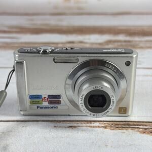 Panasonic LUMIX DMC‑FS3 8.1MP 3x Zoom Digital Camera w/ Battery No Charger